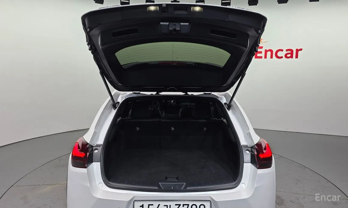 Lexus UX 2019 2.0 2WD