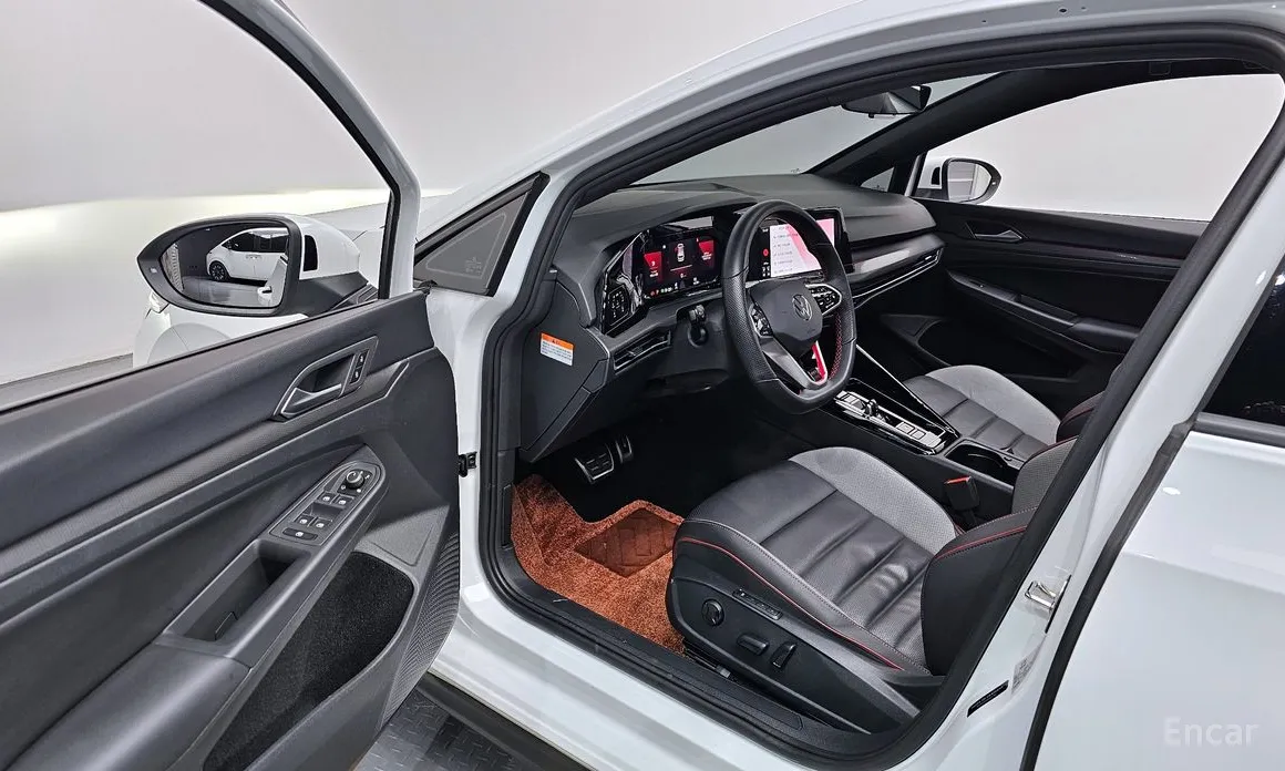 Volkswagen Golf 2022 2.0 GTI