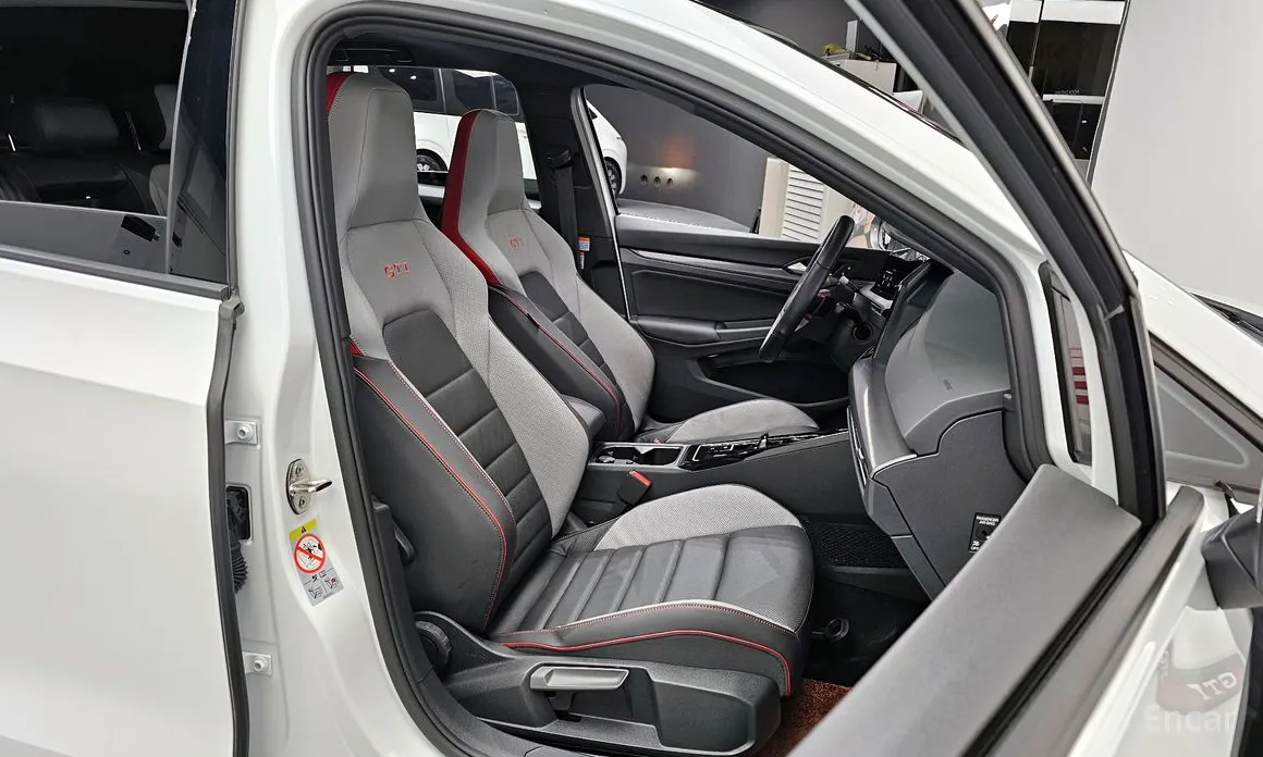 Volkswagen Golf 2022 2.0 GTI