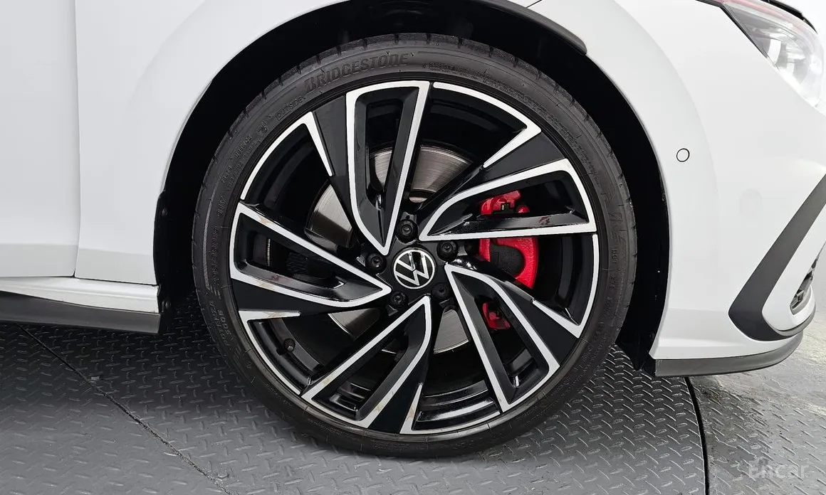 Volkswagen Golf 2022 2.0 GTI