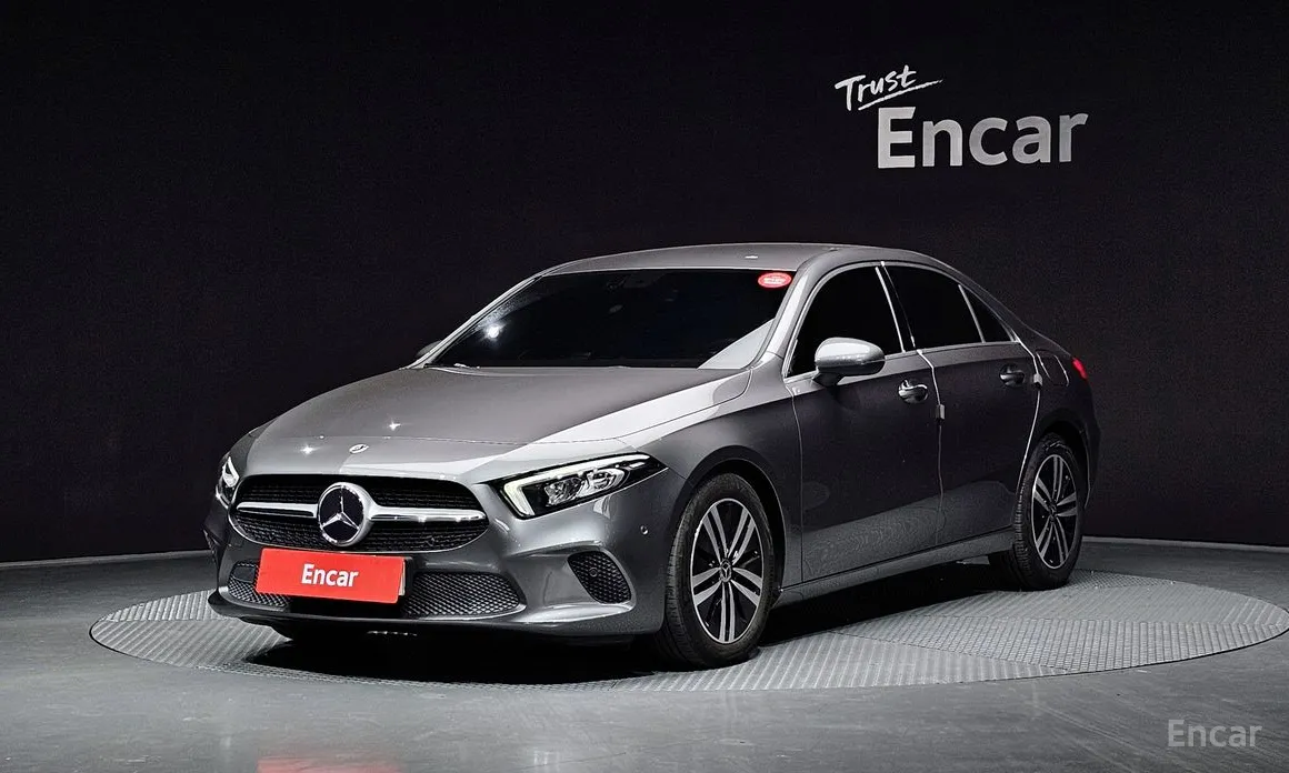 Mercedes-Benz A-Class 2019 A200d Sedan