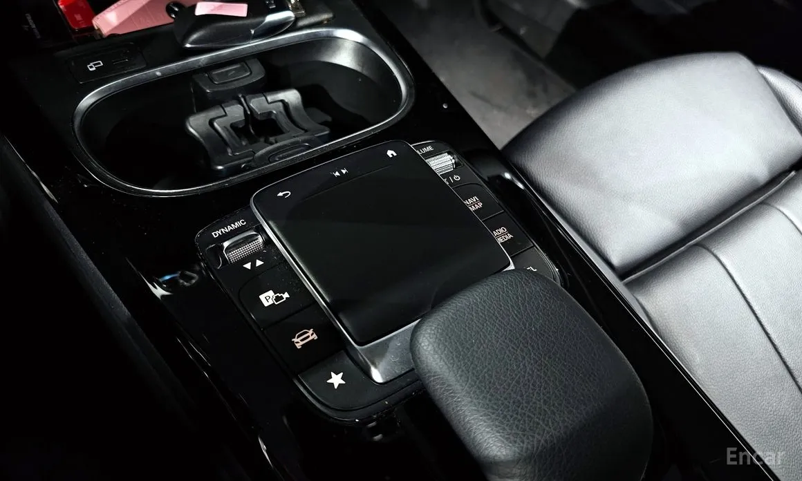 Mercedes-Benz A-Class 2019 A200d Sedan