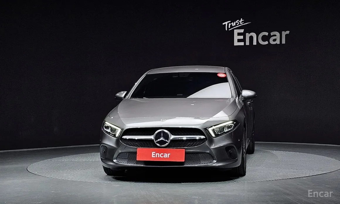 Mercedes-Benz A-Class 2019 A200d Sedan