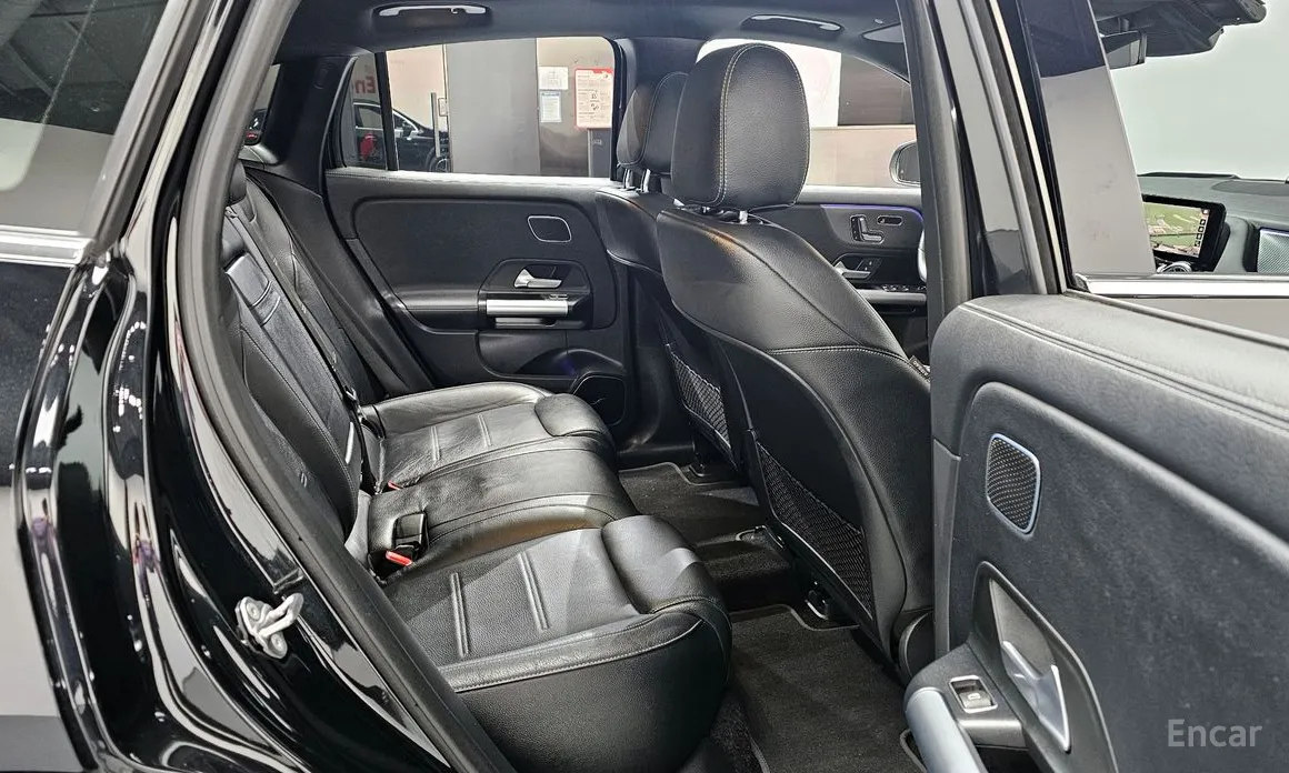 Mercedes-Benz EQA 2021 EQA250 AMG Line