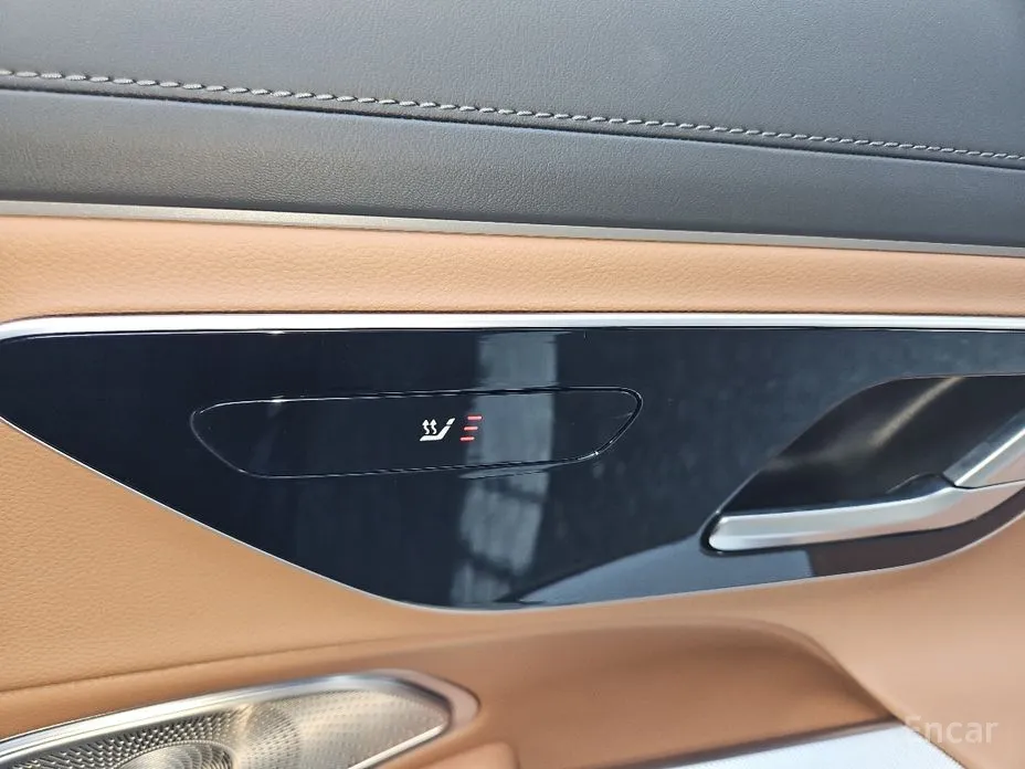 Mercedes-Benz E-Class 2024 E300 4MATIC Exclusive