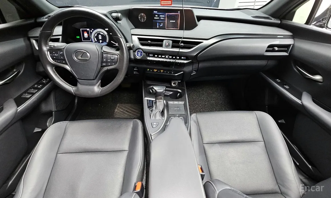 Lexus UX 2019 2.0 2WD