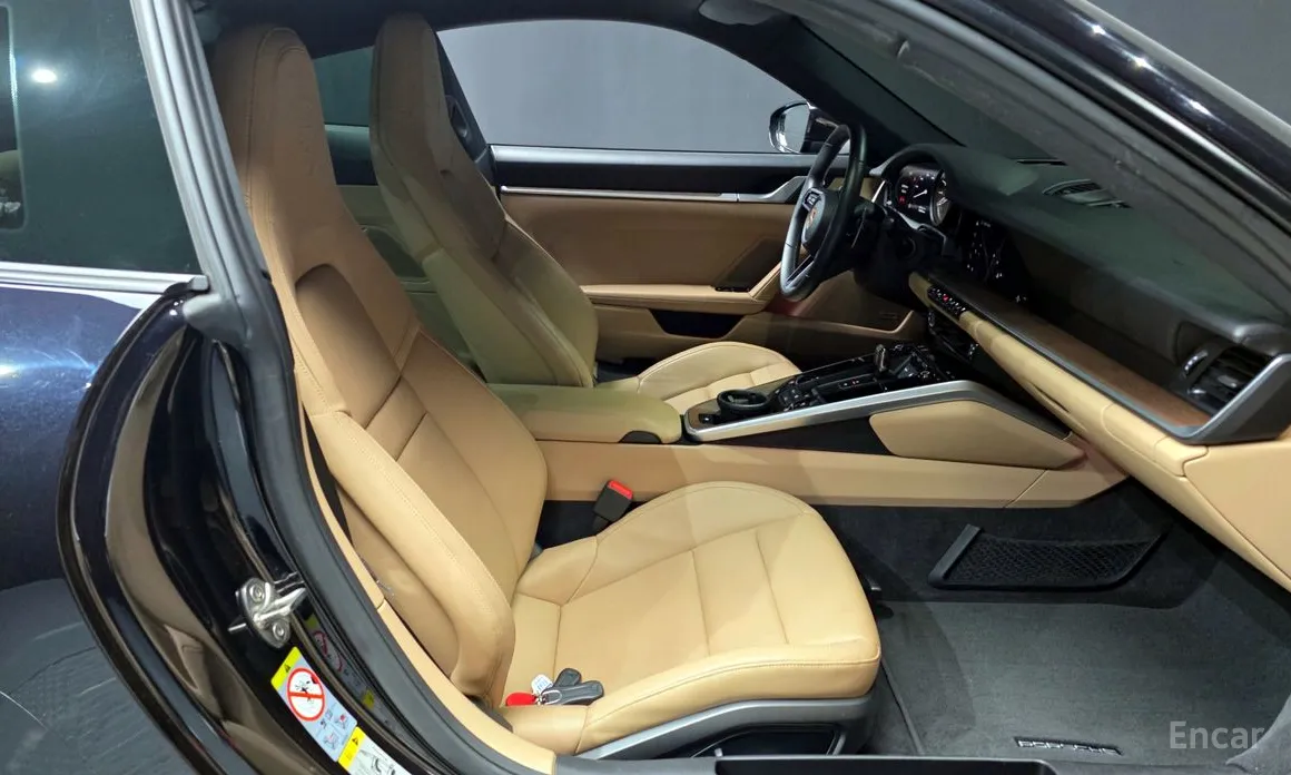 Porsche 911 2019 Carrera