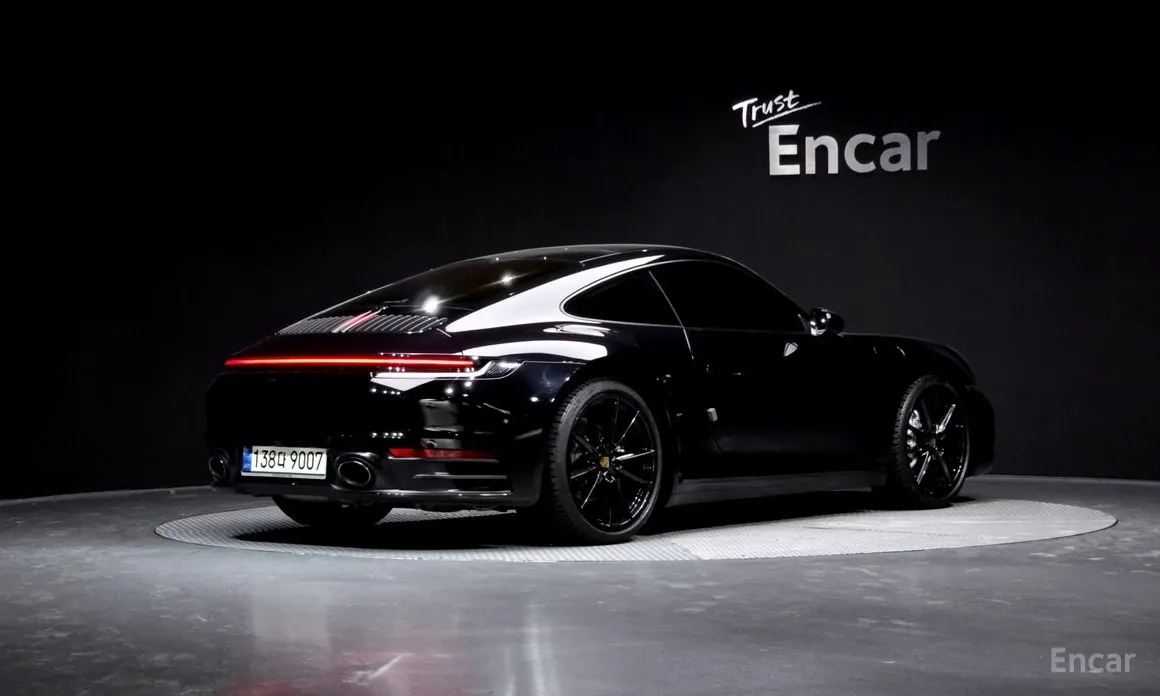 Porsche 911 2019 Carrera