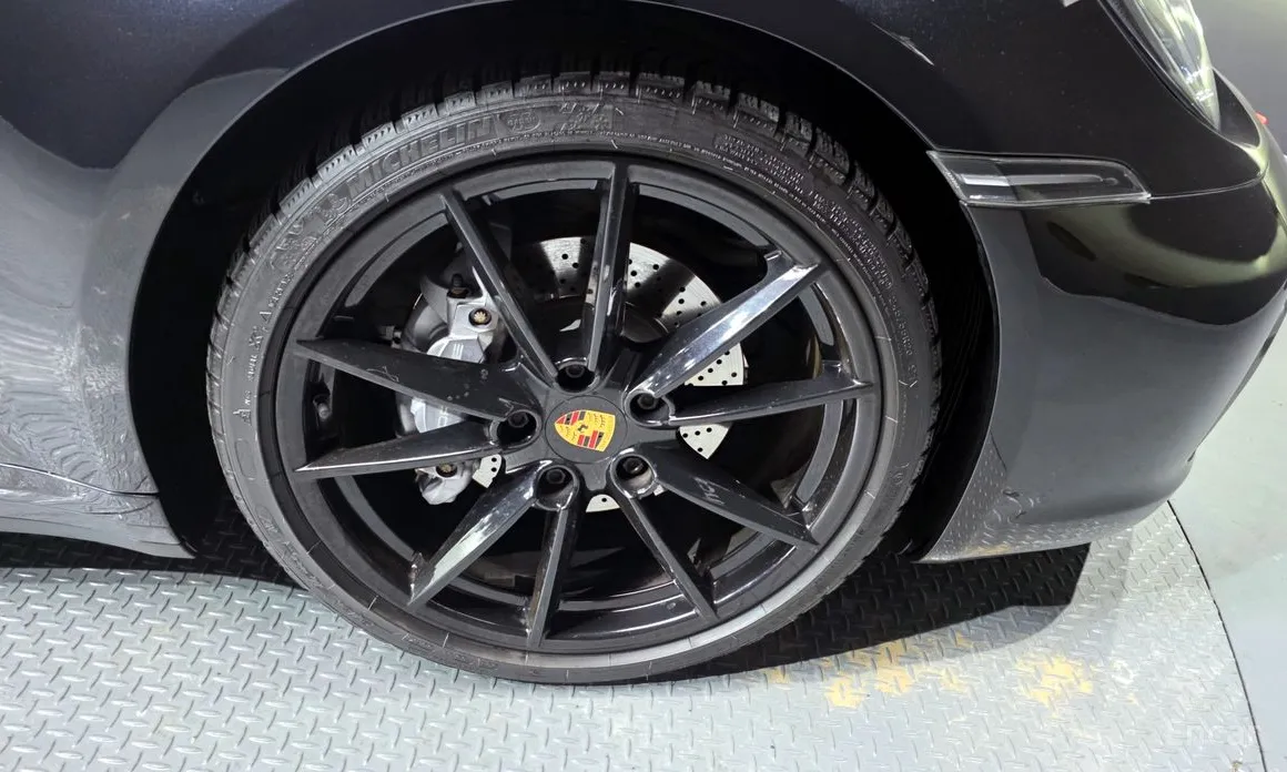 Porsche 911 2019 Carrera