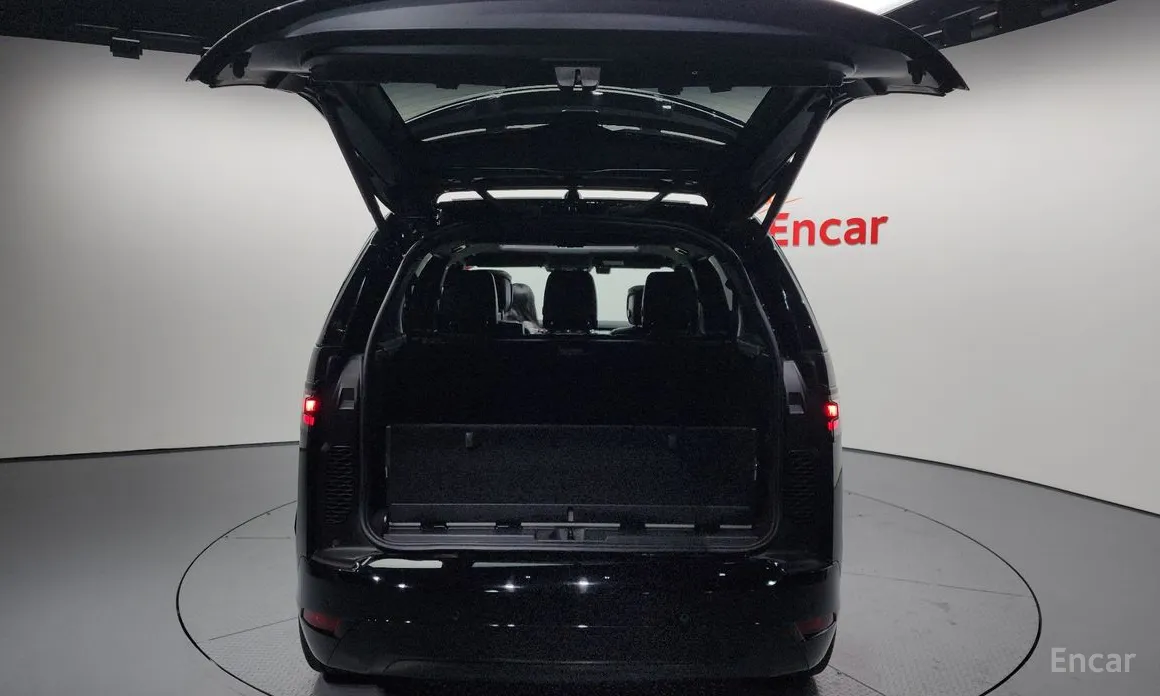 Land Rover Discovery 2017 D300 R-Dynamic HSE