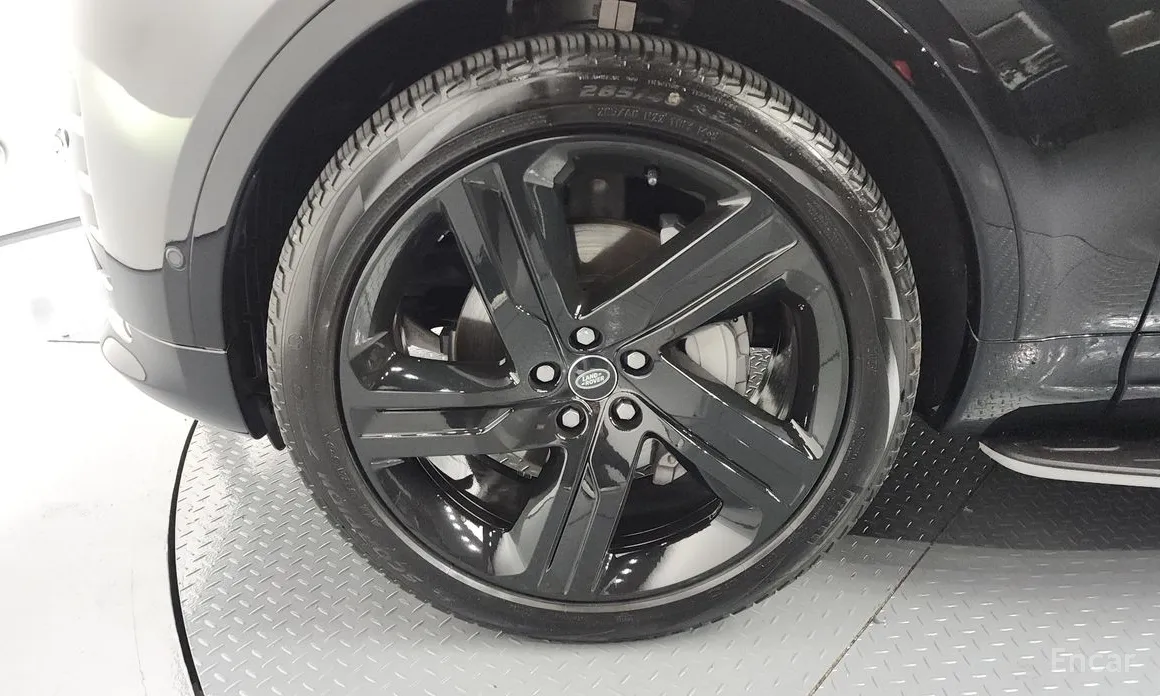 Land Rover Discovery 2017 D300 R-Dynamic HSE