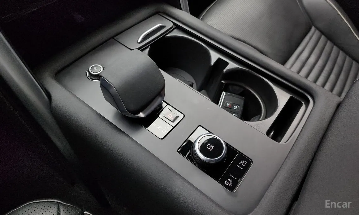 Land Rover Discovery 2017 D300 R-Dynamic HSE