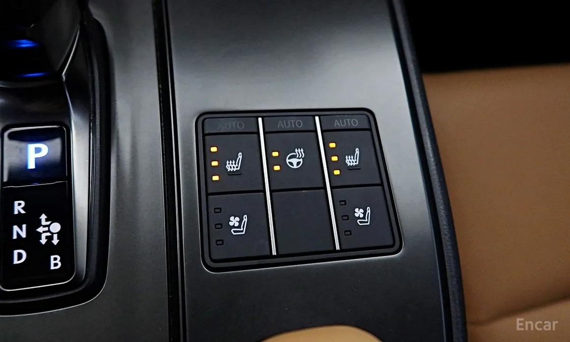 Lexus UX 2024 2.0 2WD