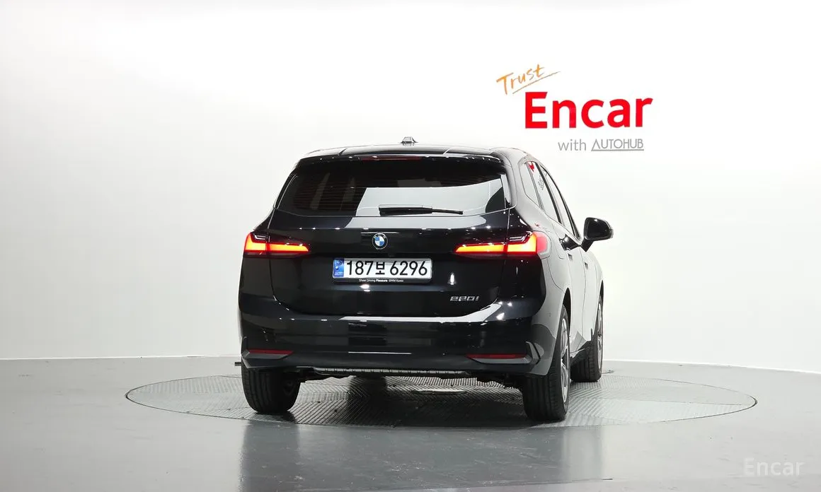 BMW 2 Series 2022 220i Advantage