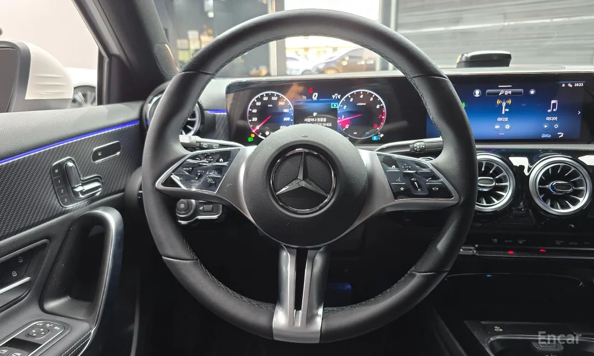 Mercedes-Benz A-Class 2019 A220 Hatchback