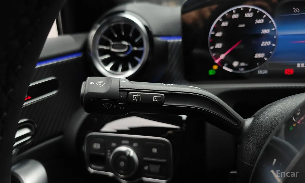 Mercedes-Benz A-Class 2019 A220 Hatchback