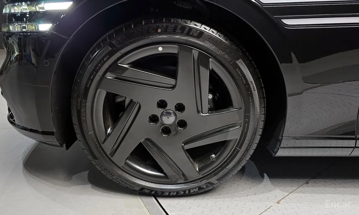 Genesis G90 2021 Gasoline 3.5 Turbo e-S/C AWD LWB