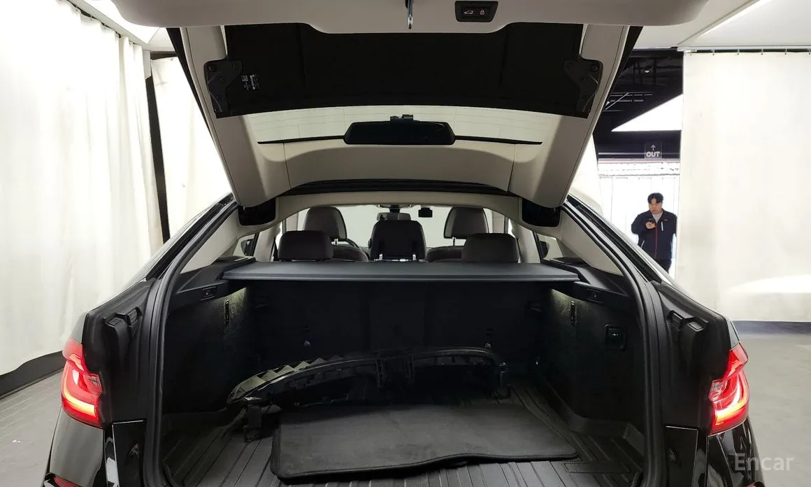 BMW Gran Turismo 2017 630i xDrive Luxury