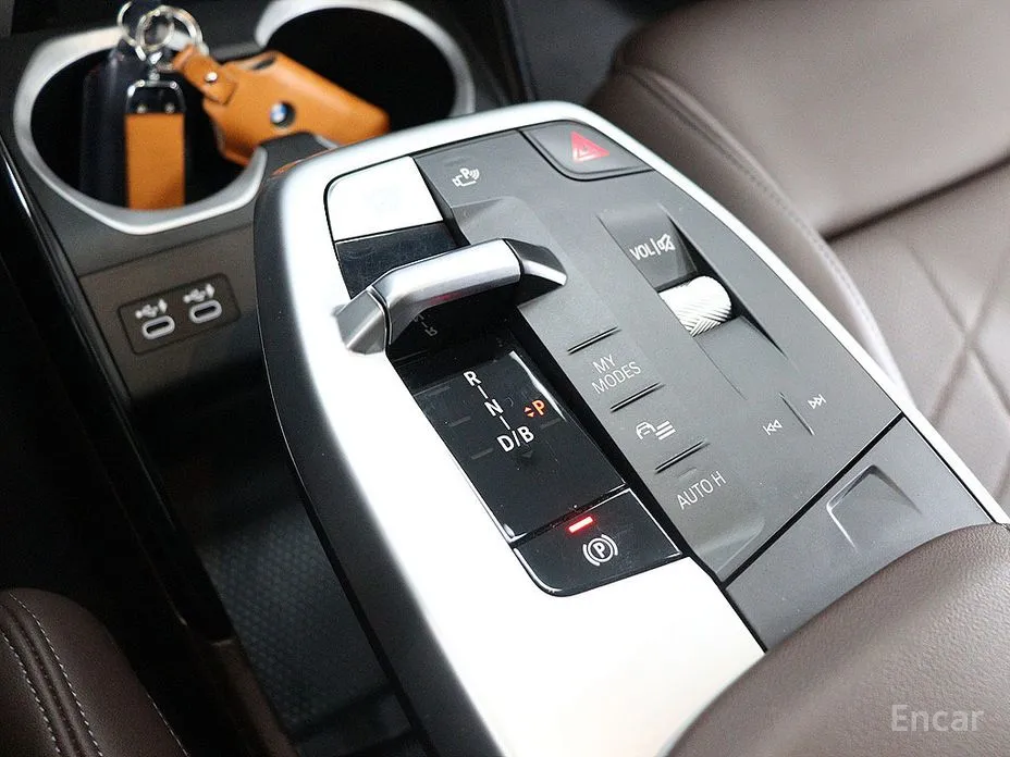 BMW iX1 2023 xDrive 30 xLine