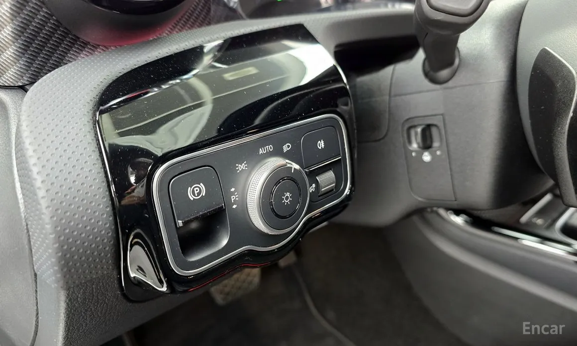 Mercedes-Benz A-Class 2019 A220 Sedan