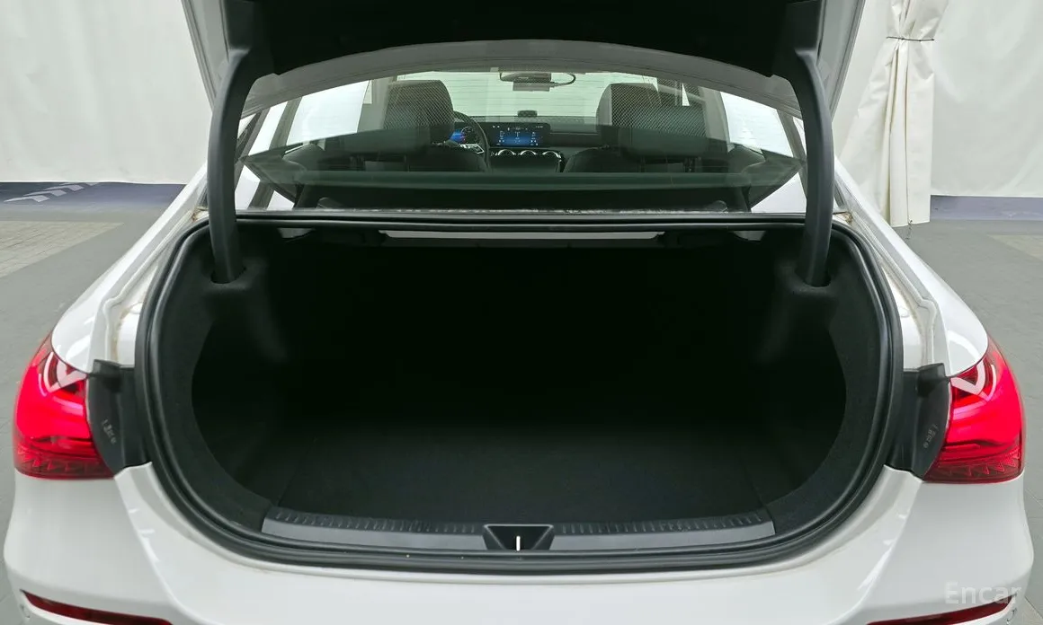 Mercedes-Benz A-Class 2019 A220 Sedan