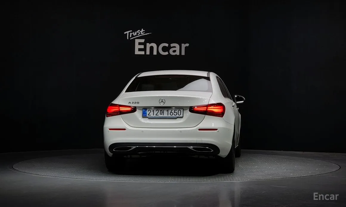 Mercedes-Benz A-Class 2019 A220 Sedan