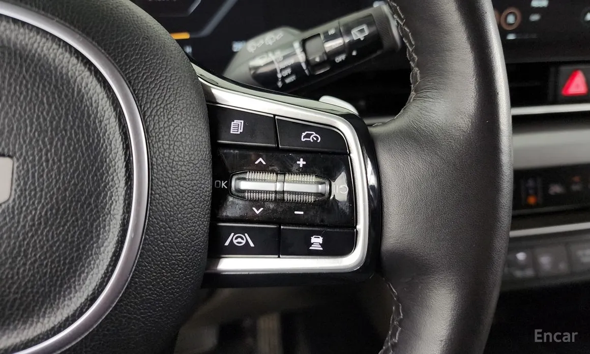 Kia Carnival 2023 9-Seater Prestige