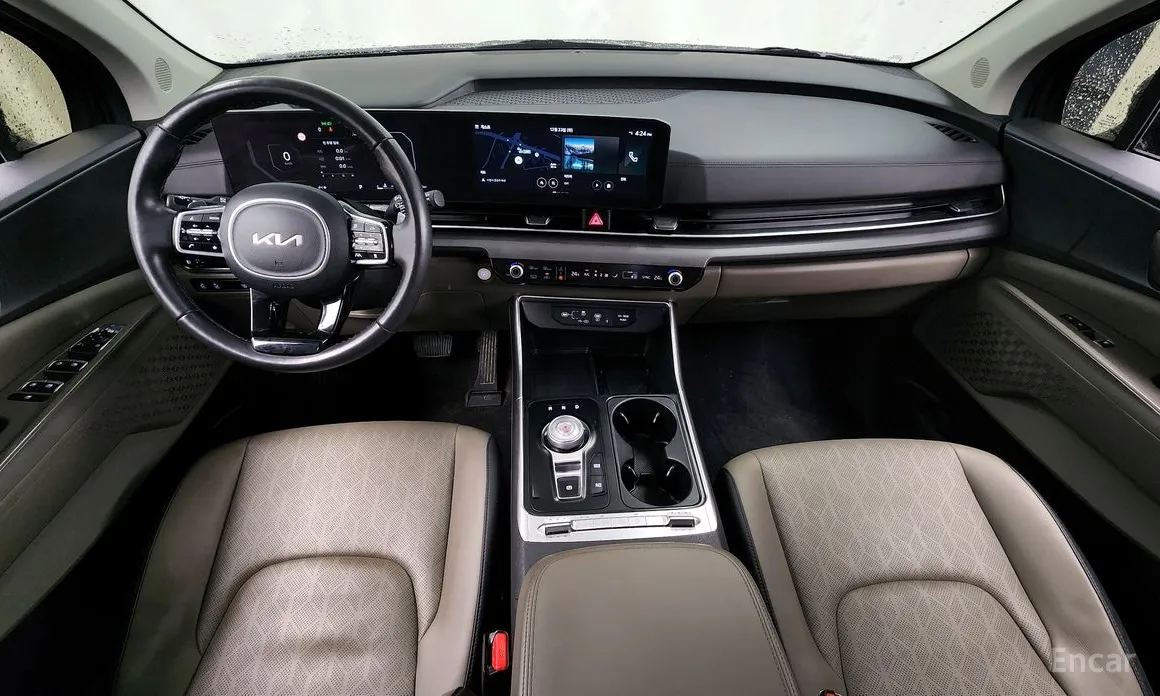 Kia Carnival 2023 9-Seater Prestige