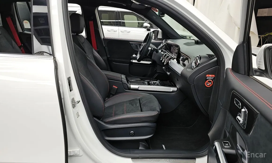 Mercedes-Benz GLB-Class 2020 AMG GLB35 4MATIC