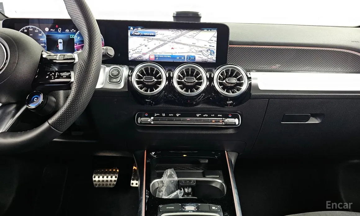 Mercedes-Benz GLB-Class 2020 AMG GLB35 4MATIC