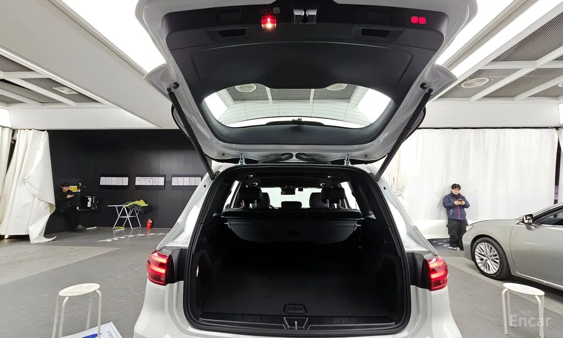 Mercedes-Benz GLB-Class 2020 AMG GLB35 4MATIC