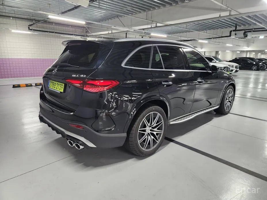 Mercedes-Benz GLC-Class 2023 AMG GLC43 4MATIC