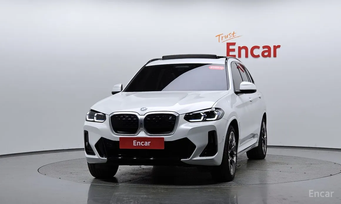 2021 BMW iX3