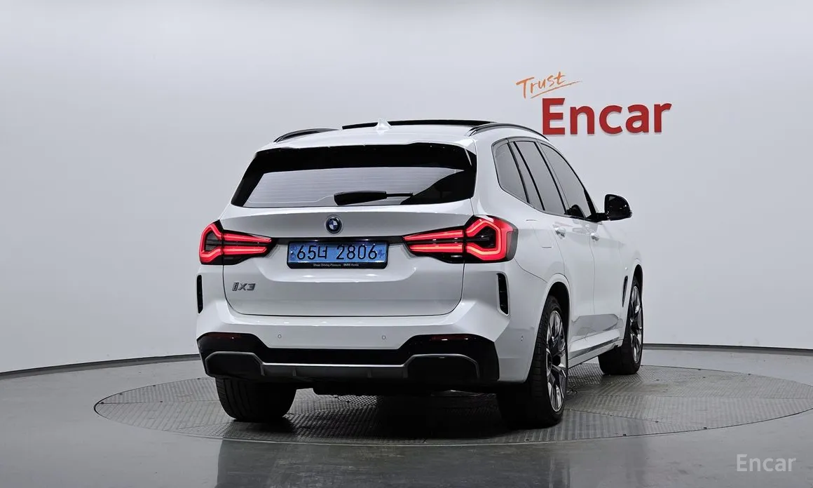 2021 BMW iX3