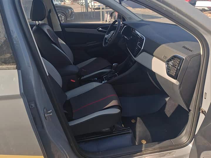 Jetta VS5 2024 2024款 280TSI 自动旗舰高光版