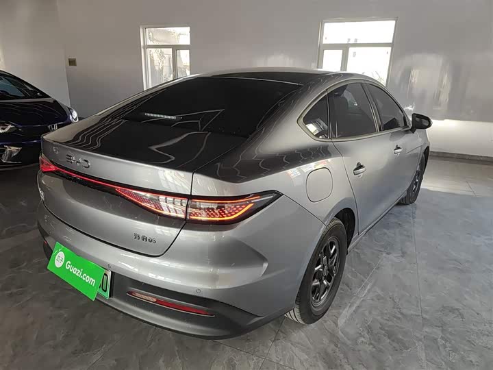 BYD Seal 05 DM-i Hybrid 2025 2025款 DM-i 智驾版 55KM豪华型