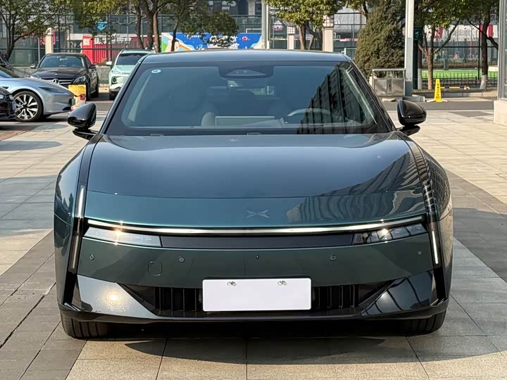 2025 XPeng P7