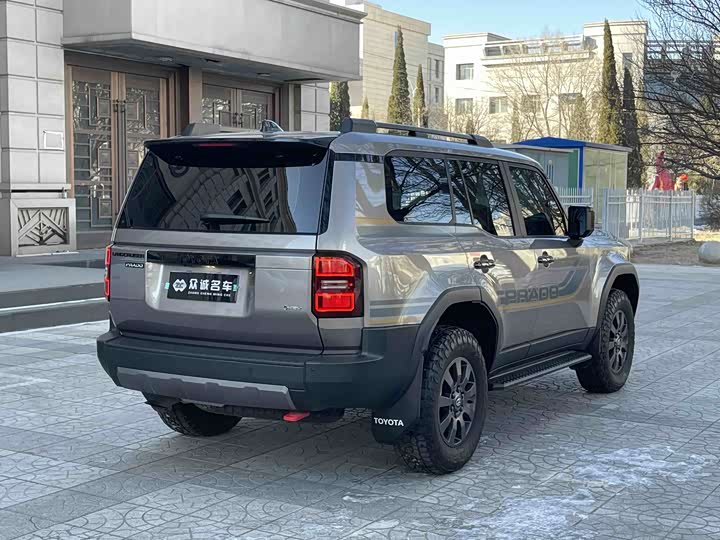Toyota Prado 2024 2024款 2.4T 悍野WX版 6座