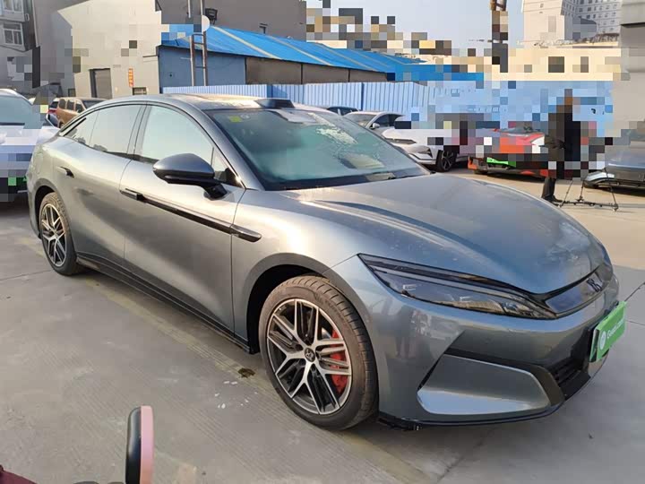 BYD Han L 2025 2025款 DM-p 四驱激光雷达旗舰型