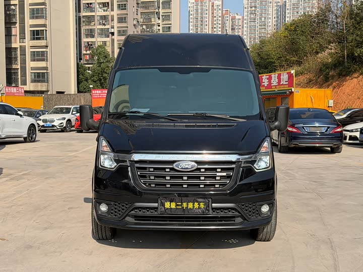 Ford Transit New 2022 2022款 2.2T手动普通型客车Pro中轴9座高顶