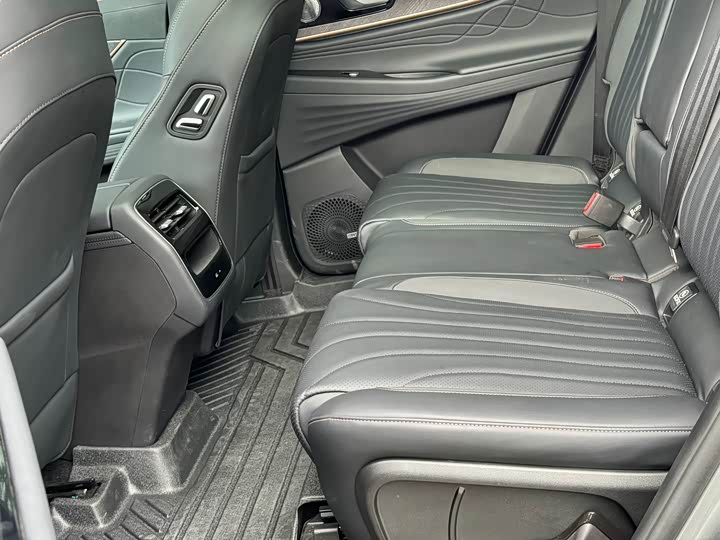 Chery Tiggo 9 2025 2025款 2.0T 双离合两驱豪享版 5座