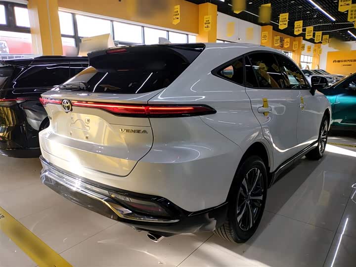 Toyota Venza 2023 2023款 2.0L CVT两驱豪华版