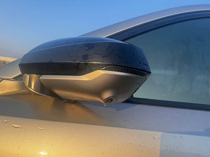 Changan Oshan Z6 2023 2023款 蓝鲸 1.5T DCT智享型