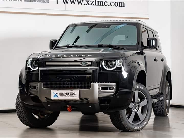 Land Rover Defender 2025 2025款 110 3.0T P400 X-Dynamic HSE
