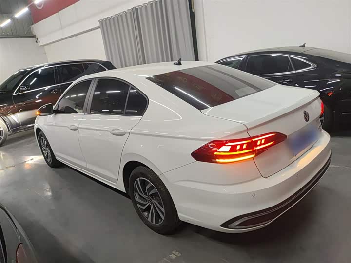 Volkswagen Bora 2025 2025款 280TSI DSG舒行版
