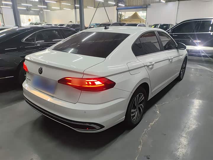 Volkswagen Bora 2025 2025款 280TSI DSG舒行版