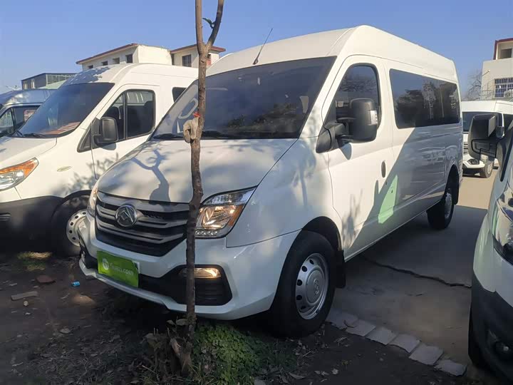 Maxus V80 2024 2024款 傲运通超值版 6MT 长轴中顶127Ps 6/7/8/9座