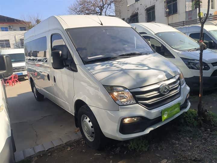 Maxus V80 2024 2024款 傲运通超值版 6MT 长轴中顶127Ps 6/7/8/9座