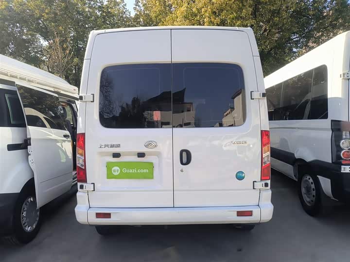 Maxus V80 2024 2024款 傲运通超值版 6MT 长轴中顶127Ps 6/7/8/9座