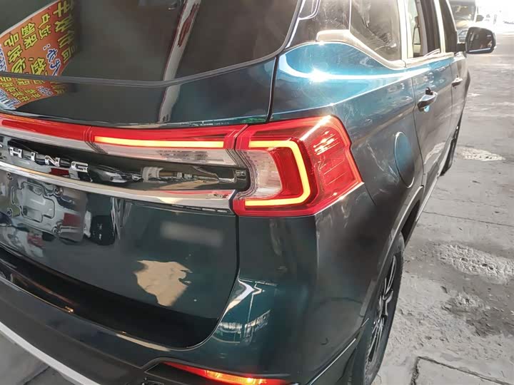 Dongfeng Forthing T5 2021 2021款 1.5T 自动舒享型